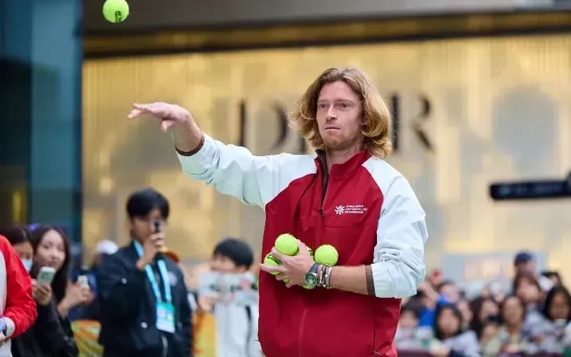 Рублёв обыграл Вашеро на World Tennis Continental Cup Рублёв обыграл Вашеро на World Tennis Continental Cup