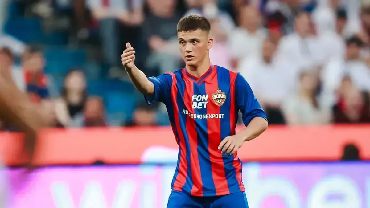 Российский футболист попал в список самых дорогих молодых игроков мира Российский футболист попал в список самых дорогих молодых игроков мира