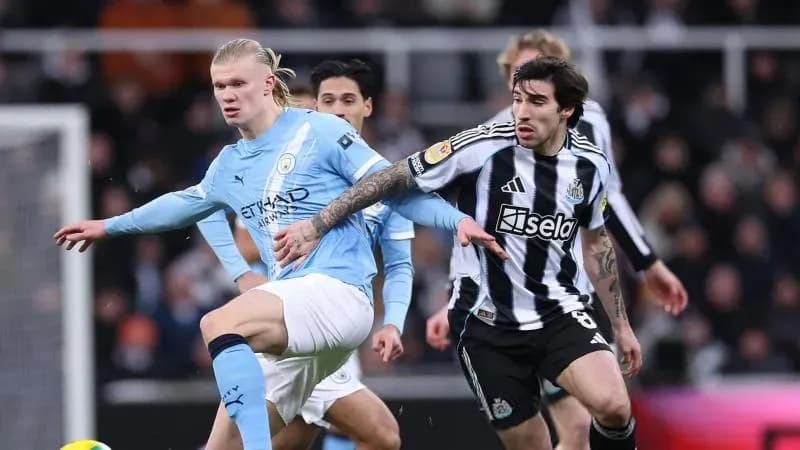 «Манчестер Сити» вышел в финал Кубка лиги, обыграв «Ньюкасл» «Манчестер Сити» вышел в финал Кубка лиги, обыграв «Ньюкасл»