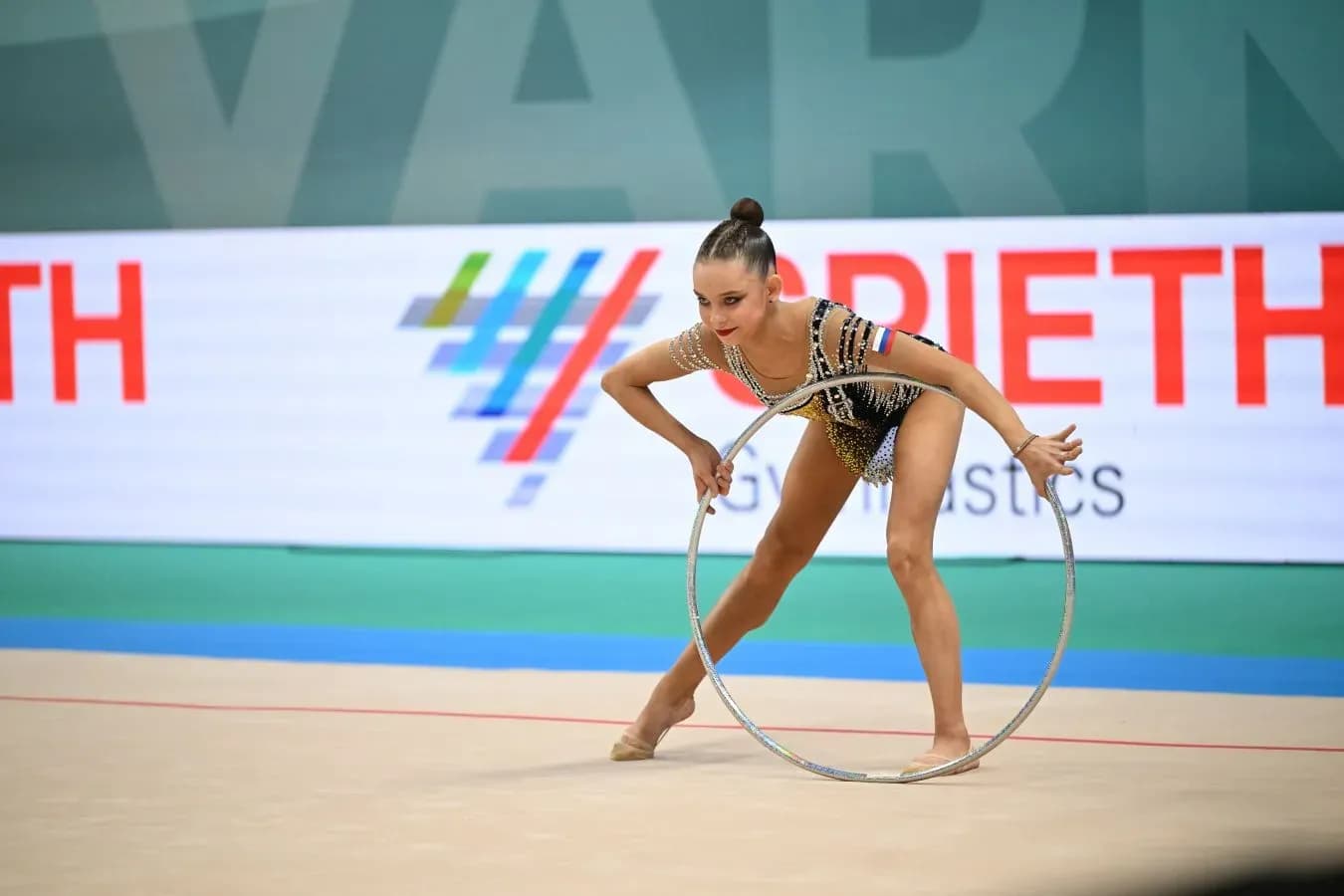 Россиянка стала чемпионкой Европы в упражнении с обручем Россиянка стала чемпионкой Европы в упражнении с обручем