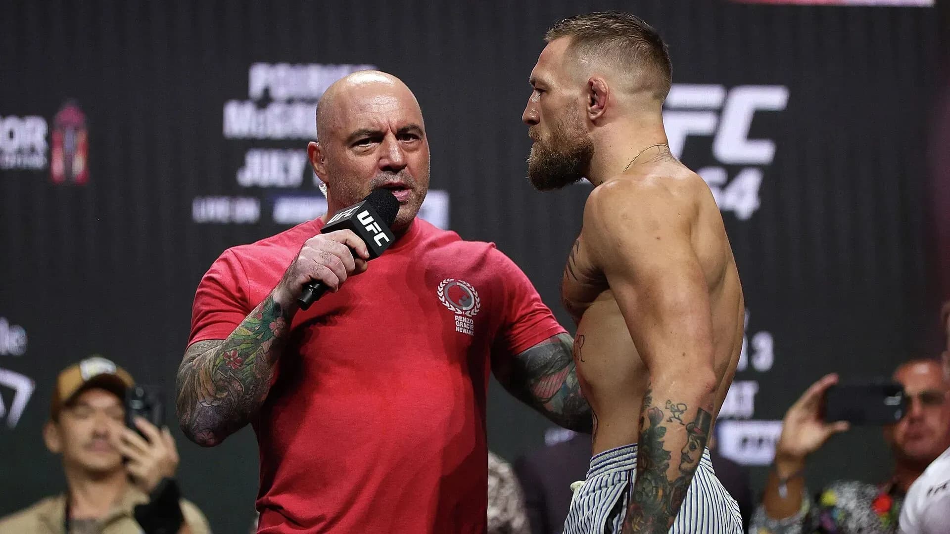 Возвращение Макгрегора в MMA: комментатор UFC Джо Роган дал свой прогноз Возвращение Макгрегора в MMA: комментатор UFC Джо Роган дал свой прогноз