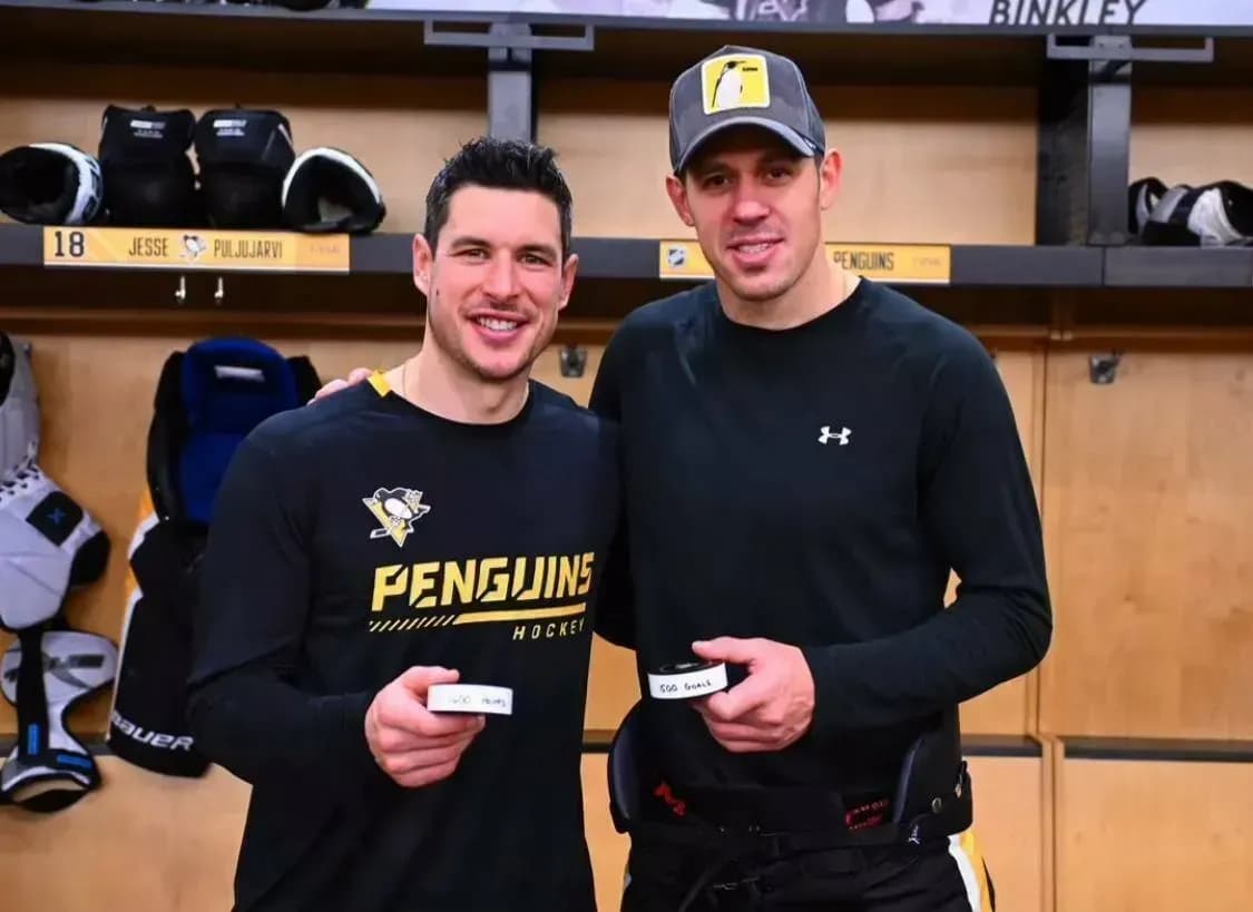 Малкин и Кросби установили уникальное достижение в НХЛ Малкин и Кросби установили уникальное достижение в НХЛ