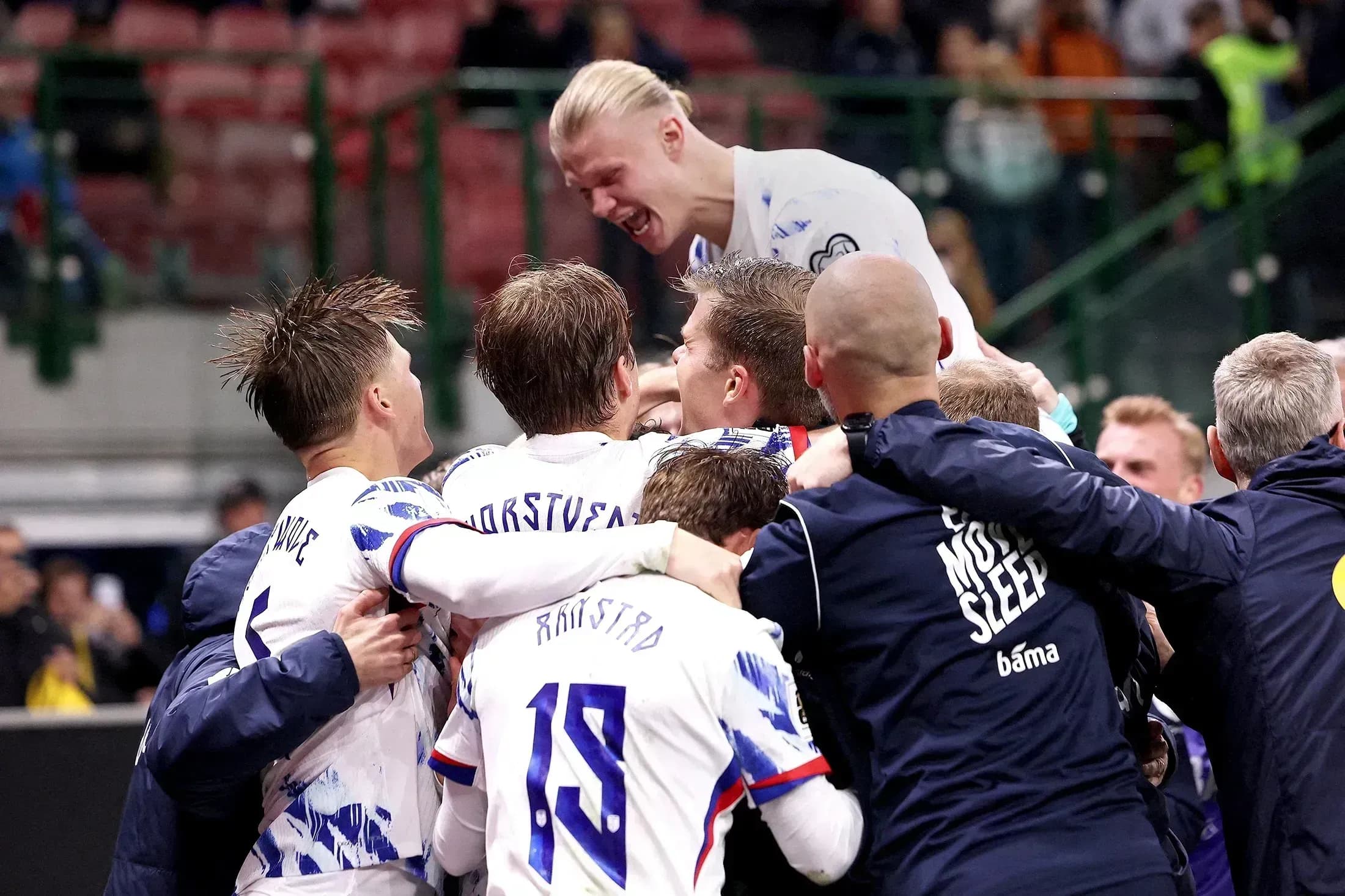 Норвегия на выезде разгромила Италию Норвегия на выезде разгромила Италию