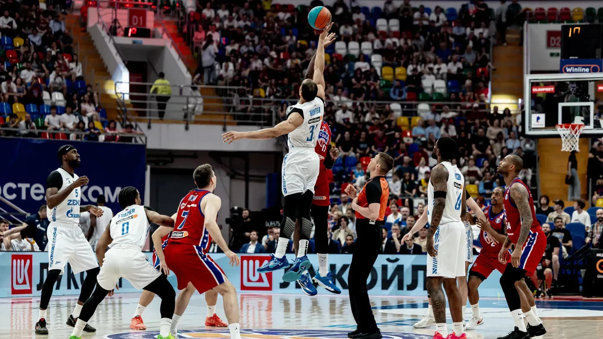 ЦСКА выиграл Единую Лигу, разгромив «Зенит» ЦСКА выиграл Единую Лигу, разгромив «Зенит»