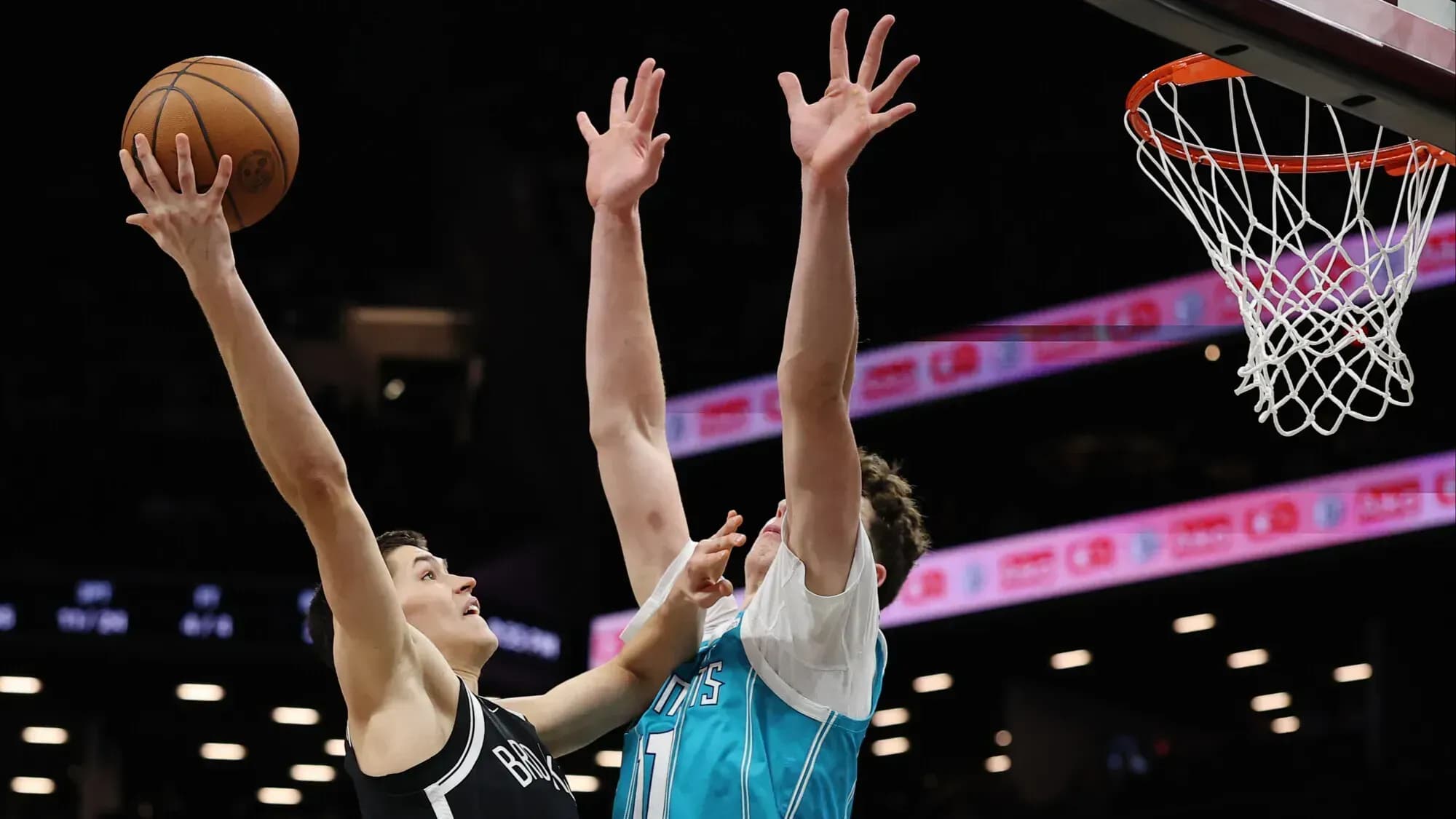 «Бруклин» обыграл «Шарлотт» благодаря девяти очкам Дёмина