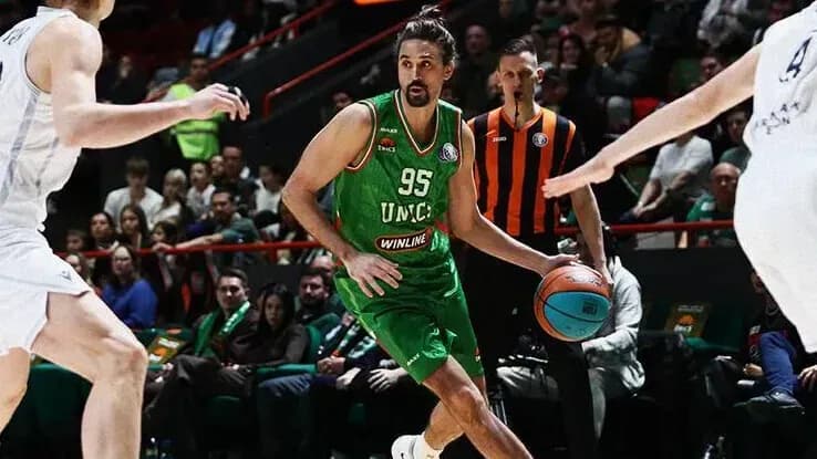 УНИКС обыграл «Енисей», прервав серию красноярцев из четырёх побед УНИКС обыграл «Енисей», прервав серию красноярцев из четырёх побед