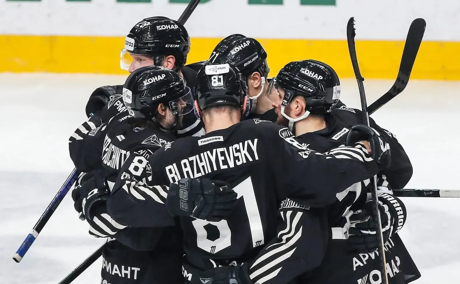 «Трактор» стал первым полуфиналистом Кубка Гагарина