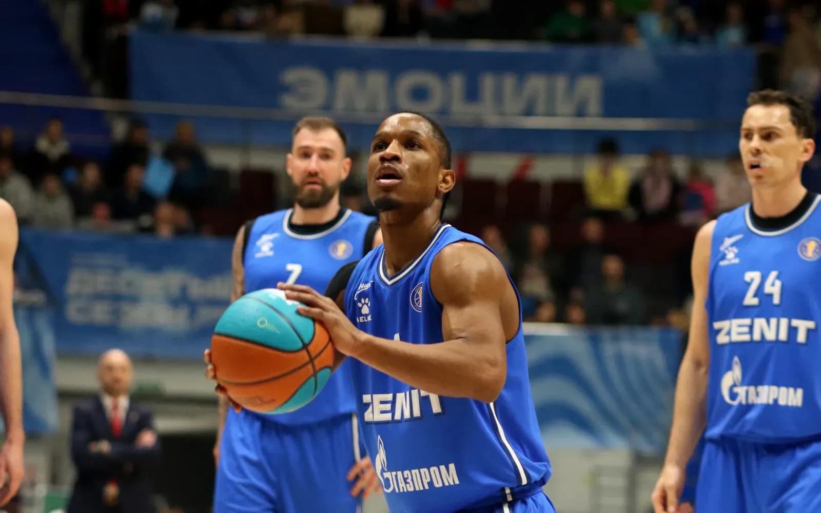 Стали известны финалисты Кубка Кондрашина и Белова Стали известны финалисты Кубка Кондрашина и Белова