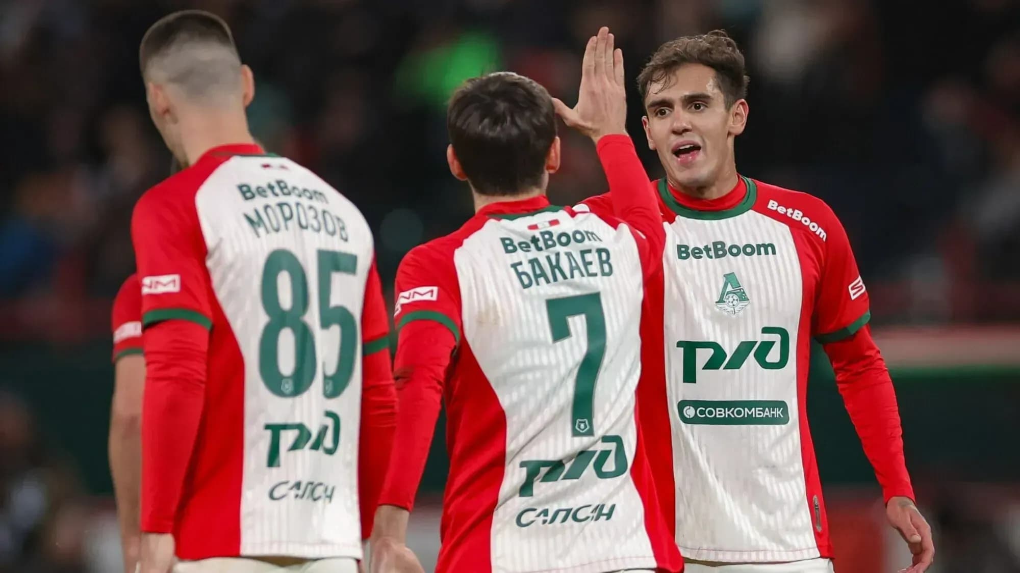 «Локомотив» разгромил «Акрон», забив пять голов в первом тайме «Локомотив» разгромил «Акрон», забив пять голов в первом тайме