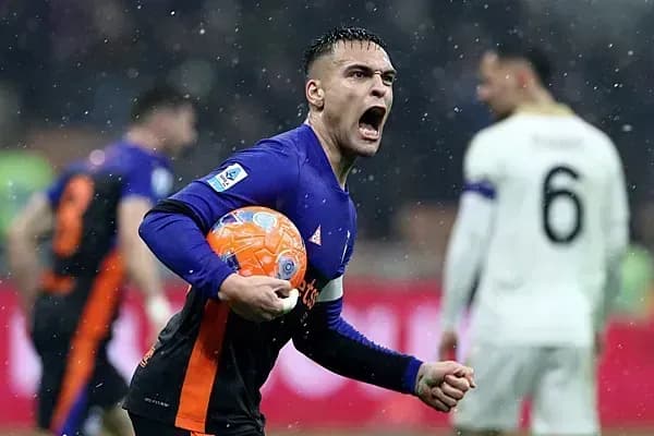 «Интер» разгромил «Пизу», проигрывая 0:2 «Интер» разгромил «Пизу», проигрывая 0:2