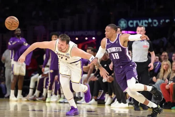 52 очка Дончича и Леброна помогли «Лейкерс» обыграть «Сакраменто» 52 очка Дончича и Леброна помогли «Лейкерс» обыграть «Сакраменто»