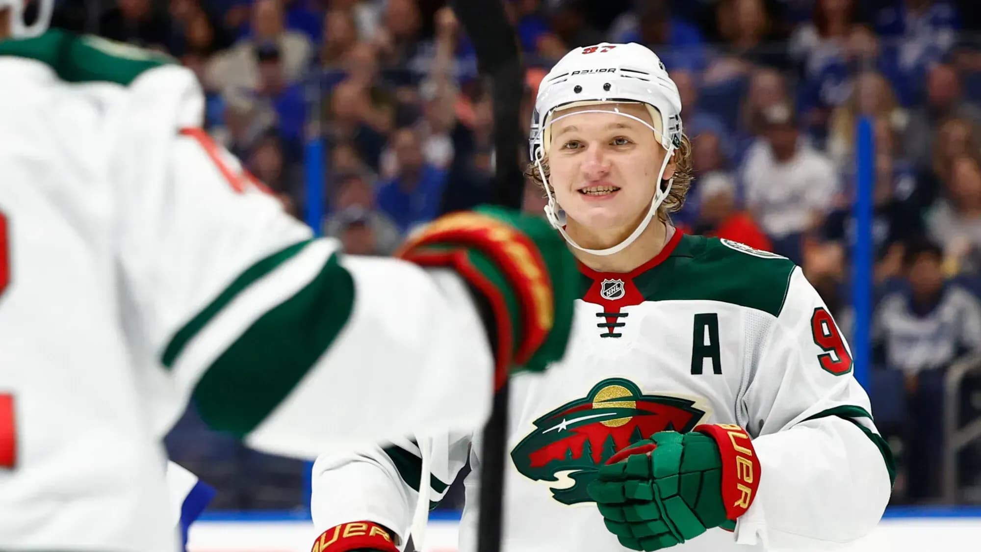 Капризов забил десятую шайбу в НХЛ за сезон Капризов забил десятую шайбу в НХЛ за сезон