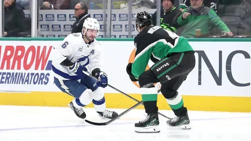 «Тампа» с крупным счётом обыграла «Даллас» в выездном матче НХЛ «Тампа» с крупным счётом обыграла «Даллас» в выездном матче НХЛ