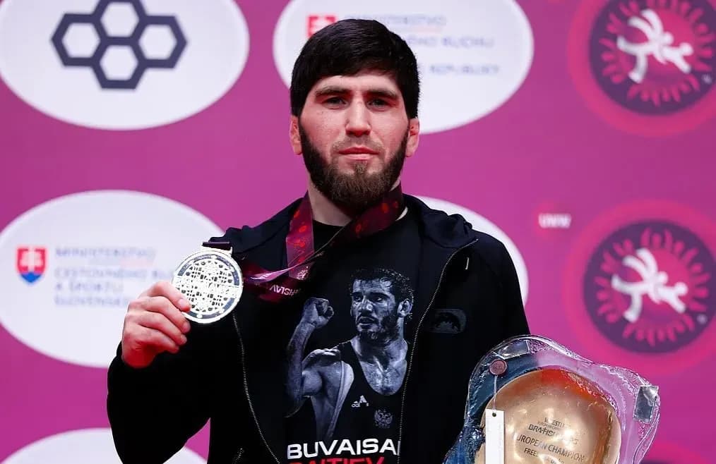 Российские борцы завоевали несколько золотых медалей на Чемпионате Европы Российские борцы завоевали несколько золотых медалей на Чемпионате Европы