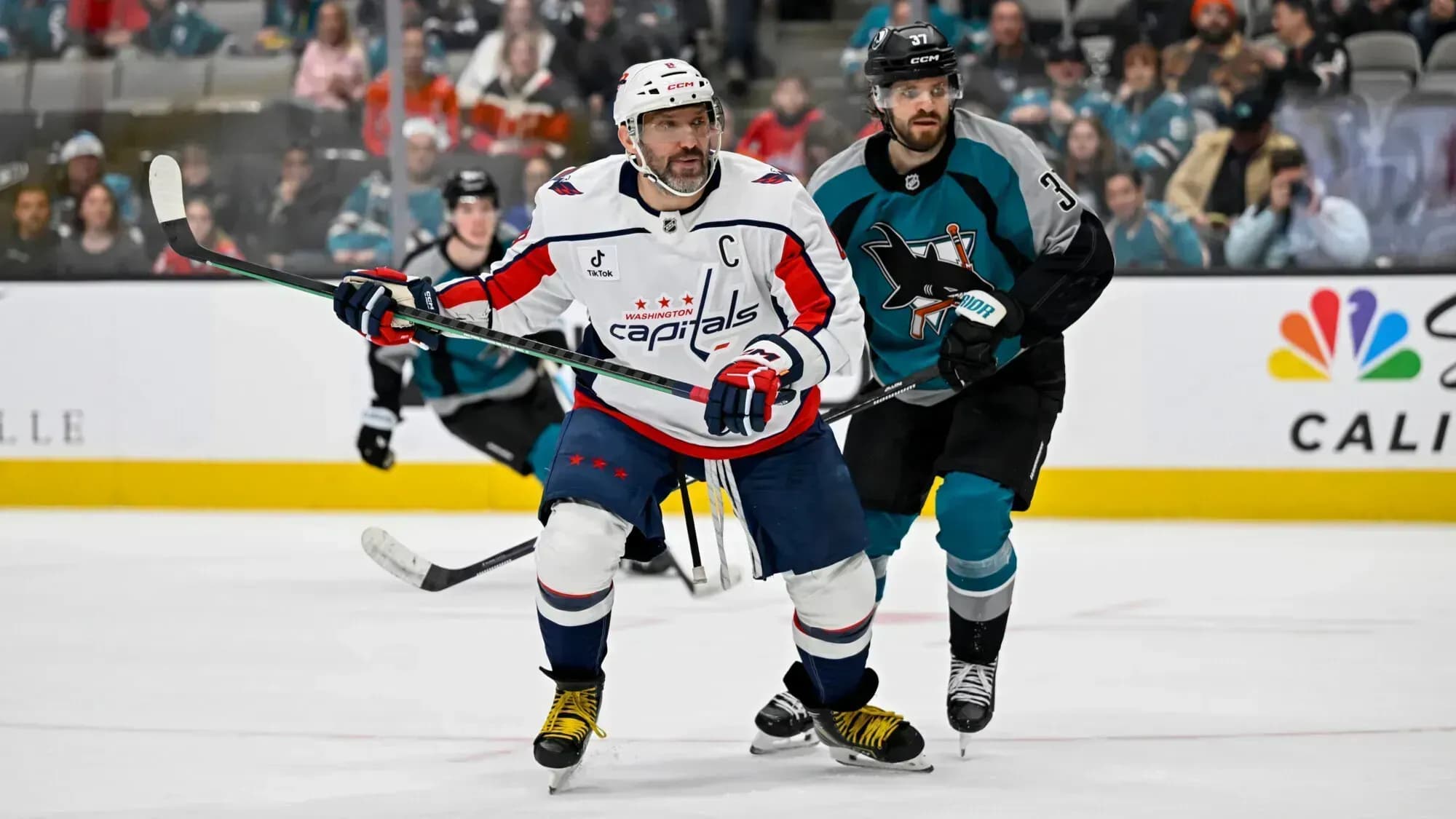 Дубль Овечкина помог «Вашингтону» разгромить «Сан-Хосе» Дубль Овечкина помог «Вашингтону» разгромить «Сан-Хосе»