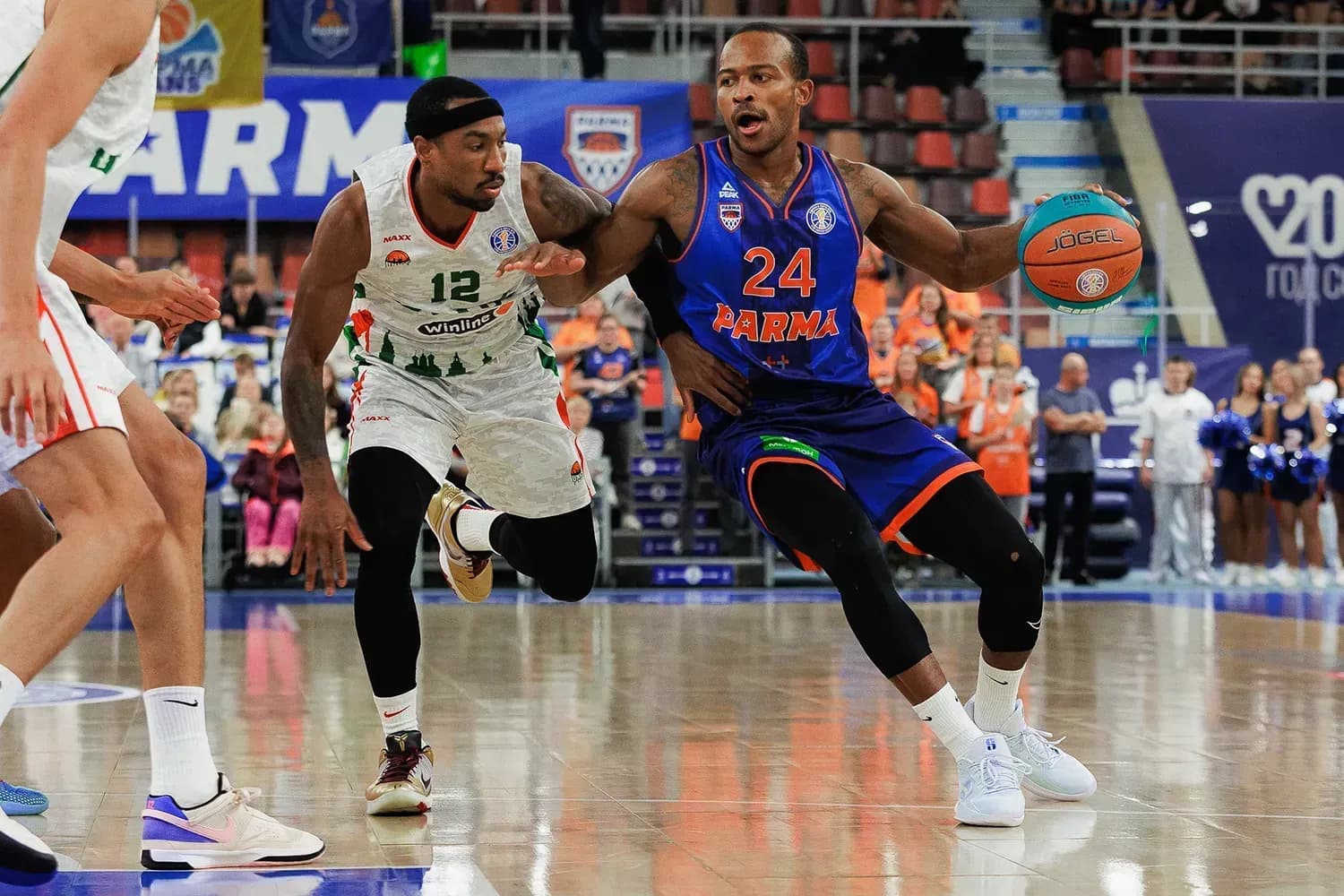 «Парма» обыграла УНИКС в матче Единой Лиги «Парма» обыграла УНИКС в матче Единой Лиги