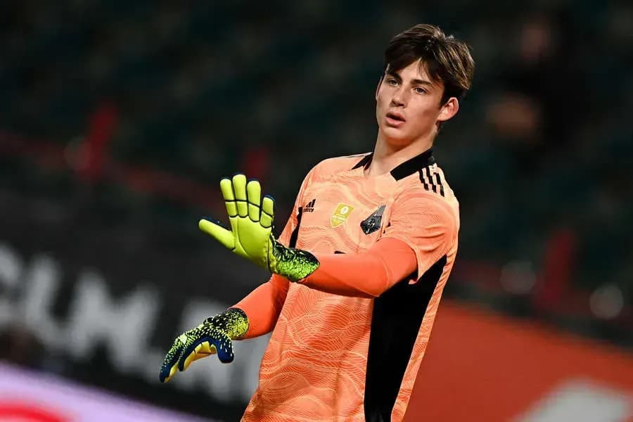 Худяков провёл за «Штурм» первый «сухой» матч в сезоне Худяков провёл за «Штурм» первый «сухой» матч в сезоне