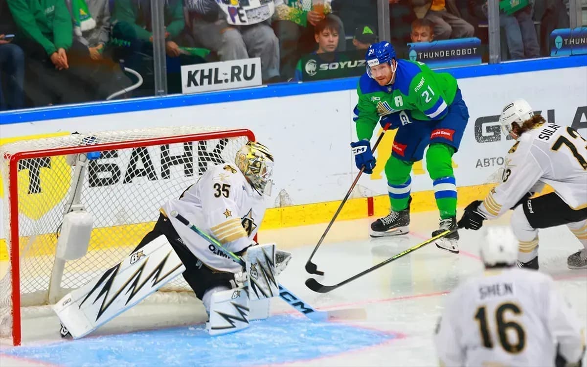 «Салават Юлаев» продлил серию побед в КХЛ разгромом «Адмирала» «Салават Юлаев» продлил серию побед в КХЛ разгромом «Адмирала»