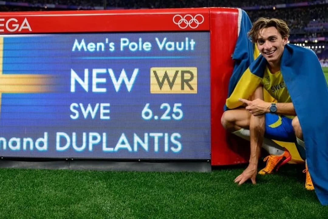 Арман Дюплантис 13-й раз побил мировой рекорд в прыжках с шестом Арман Дюплантис 13-й раз побил мировой рекорд в прыжках с шестом