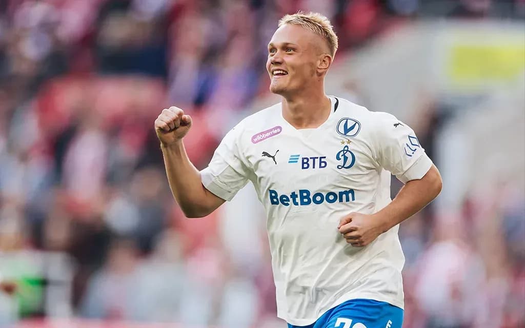 Тюкавин отреагировал на слухи об интересе из Испании Тюкавин отреагировал на слухи об интересе из Испании