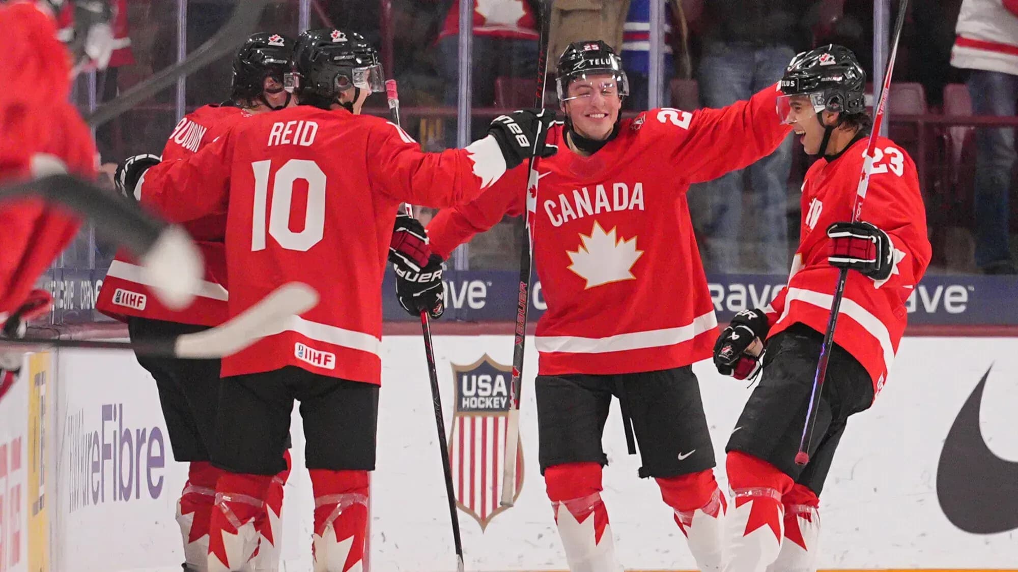 Определились все полуфиналисты молодёжного ЧМ по хоккею Определились все полуфиналисты молодёжного ЧМ по хоккею