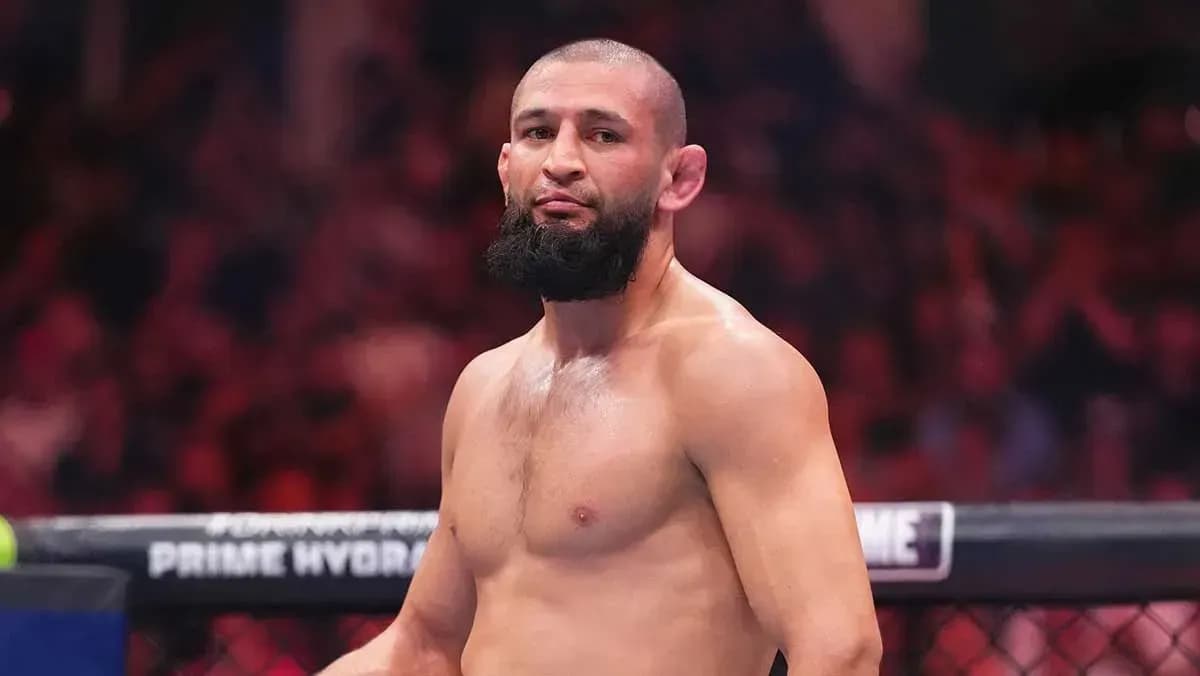 Чимаев сменит весовую категорию и сразится за второй пояс UFC Чимаев сменит весовую категорию и сразится за второй пояс UFC