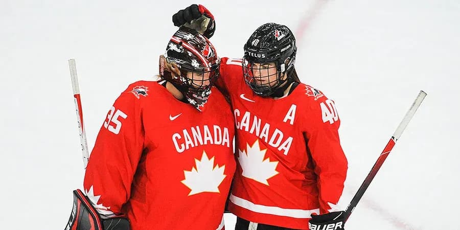 Женская сборная Канады по хоккею победила Финляндию Женская сборная Канады по хоккею победила Финляндию