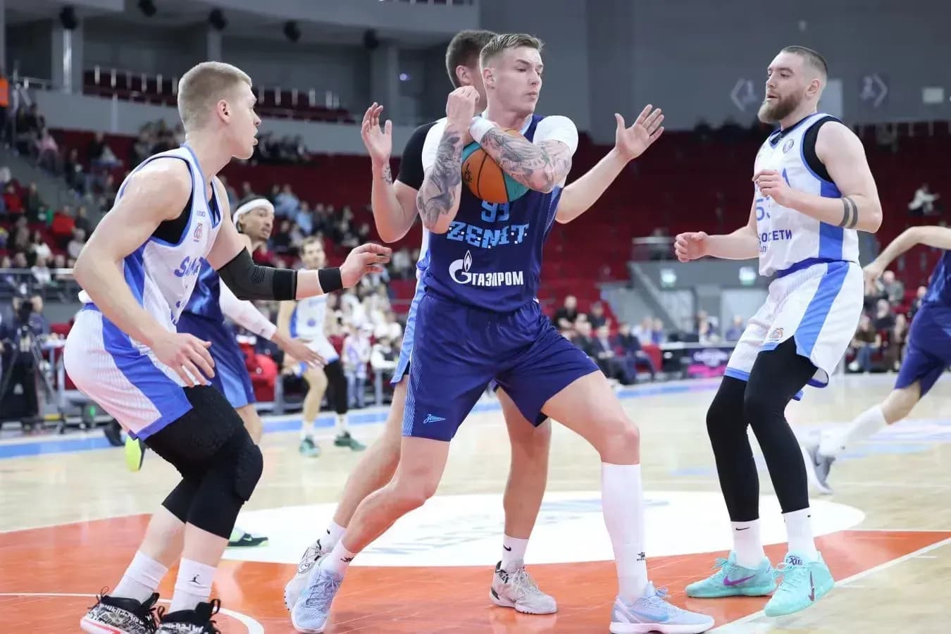 «Зенит» разгромил «Самару» в матче Единой Лиги «Зенит» разгромил «Самару» в матче Единой Лиги