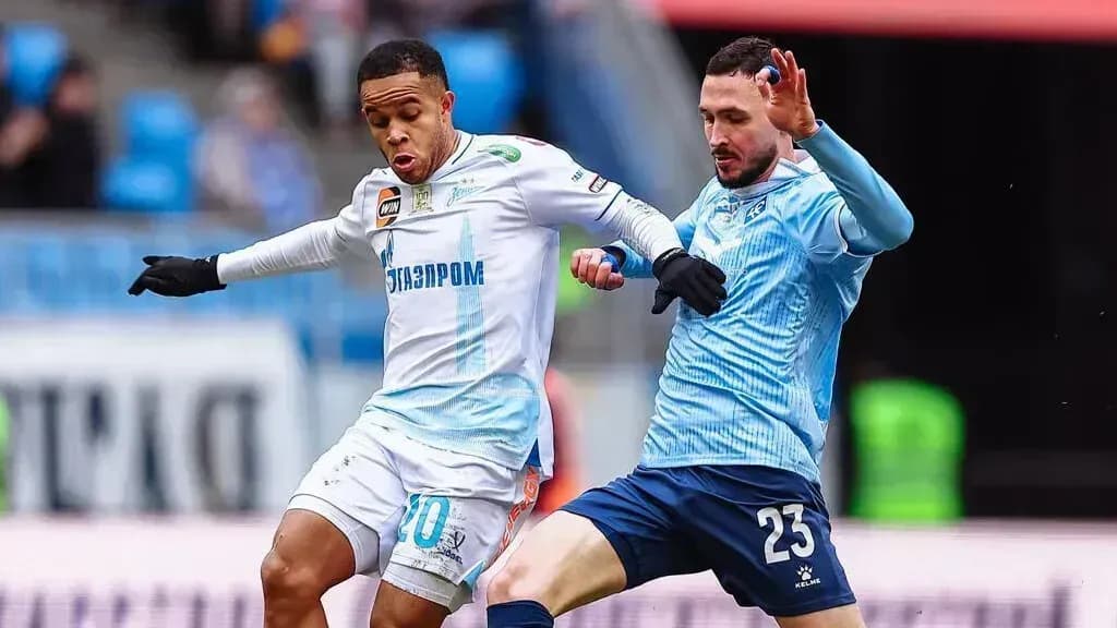 «Крылья Советов» отобрали очки у «Зенита» «Крылья Советов» отобрали очки у «Зенита»