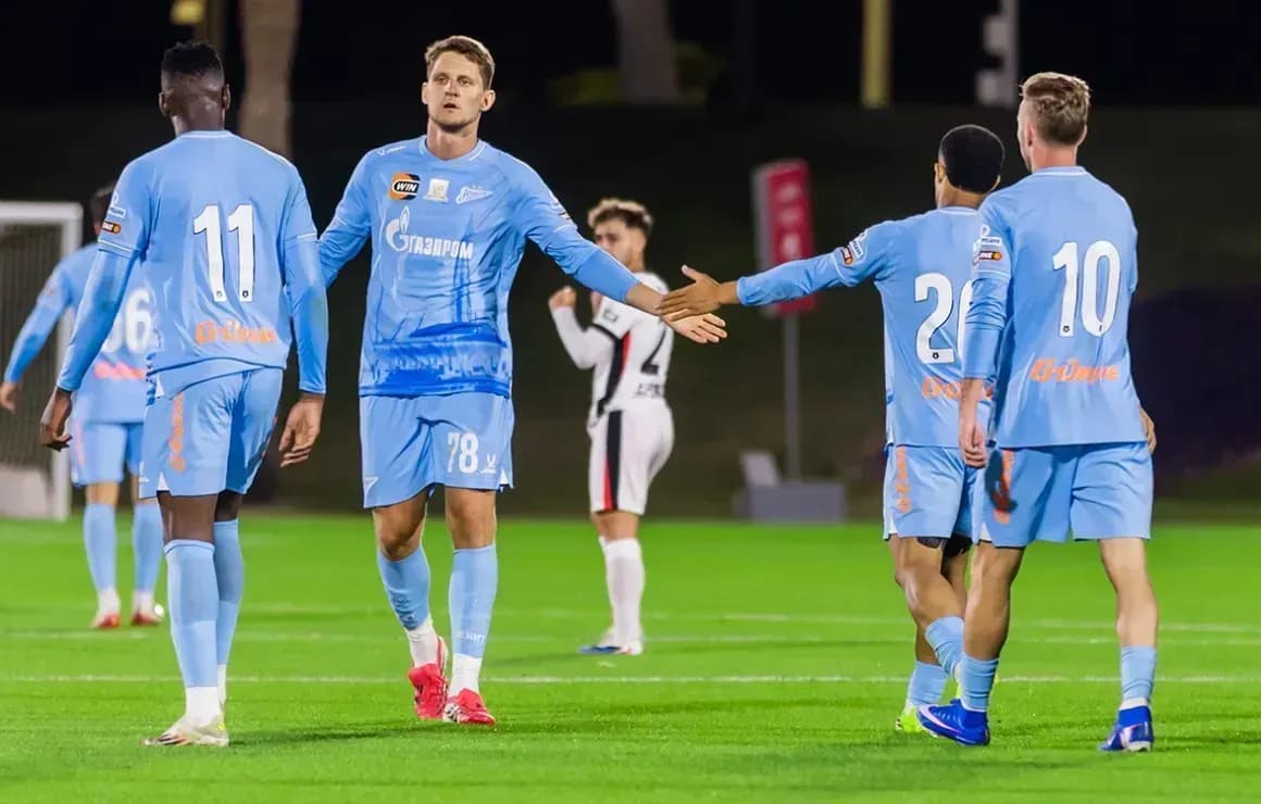 Китайские гранды и клубы из СНГ. Как российские топы проводят паузу Китайские гранды и клубы из СНГ. Как российские топы проводят паузу