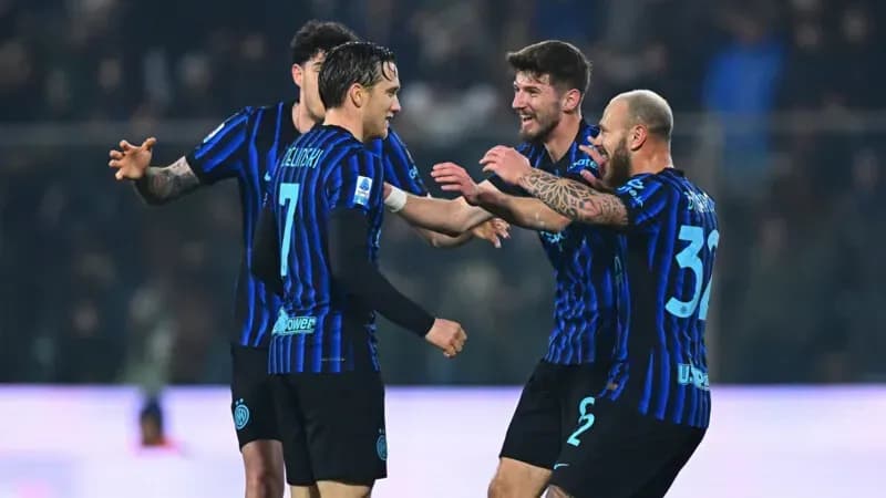 «Интер» вышел в полуфинал Кубка Италии «Интер» вышел в полуфинал Кубка Италии