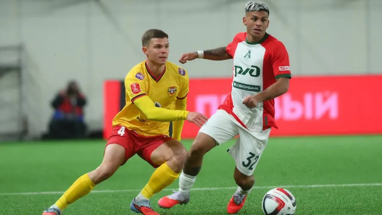 «Локомотив» разобрался с «Арсеналом» и сыграет с «Крыльями» в полуфинале Пути регионов «Локомотив» разобрался с «Арсеналом» и сыграет с «Крыльями» в полуфинале Пути регионов