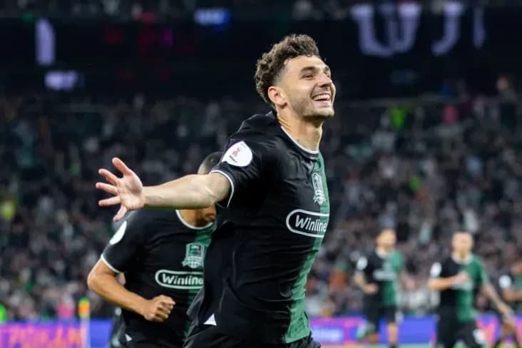 Эдуард Сперцян признан лучшим футболистом года в Армении