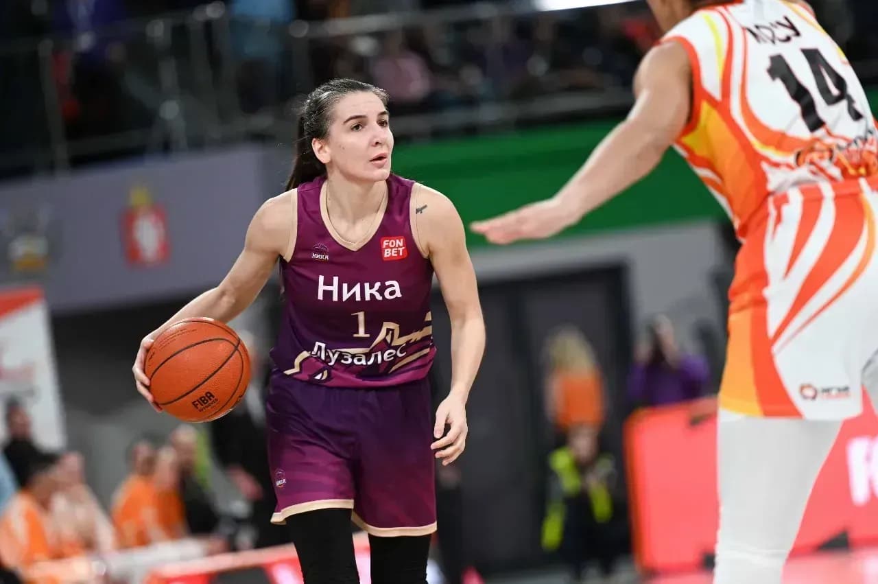 УГМК обыграл «Нику» в матче женской Премьер-лиги УГМК обыграл «Нику» в матче женской Премьер-лиги