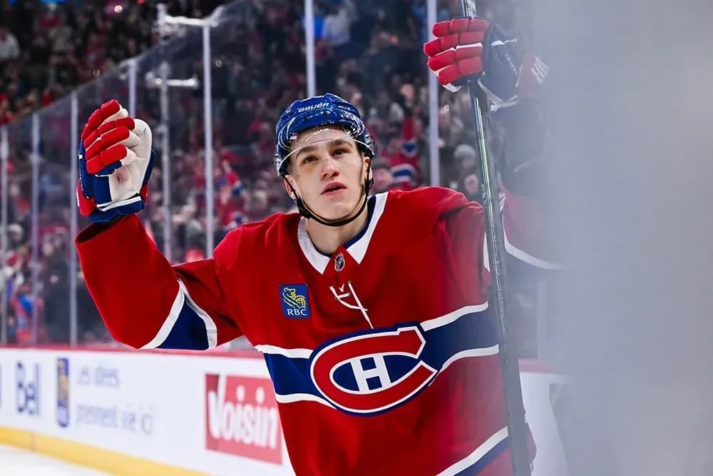 Демидов стал лучшим бомбардиром сезона НХЛ среди новичков Демидов стал лучшим бомбардиром сезона НХЛ среди новичков