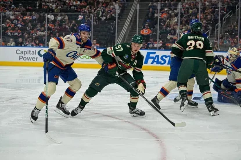 Шайбы Капризова и Тарасенко помогли «Миннесоте» разгромить «Эдмонтон» Шайбы Капризова и Тарасенко помогли «Миннесоте» разгромить «Эдмонтон»