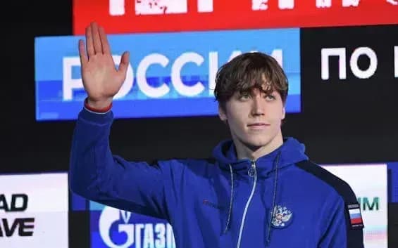 Корнев завоевал золото и «тройную корону» на Кубке мира по плаванию Корнев завоевал золото и «тройную корону» на Кубке мира по плаванию