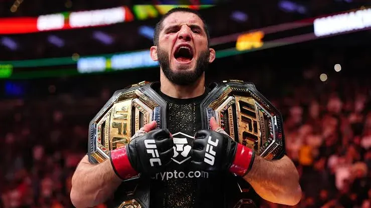 Махачев победил Гэрри и защитил титул UFC Махачев победил Гэрри и защитил титул UFC