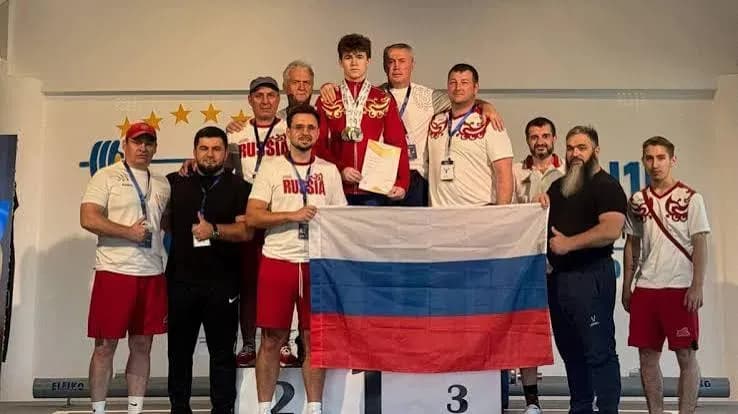 Российский тяжелоатлет завоевал золото юношеского Евро Российский тяжелоатлет завоевал золото юношеского Евро