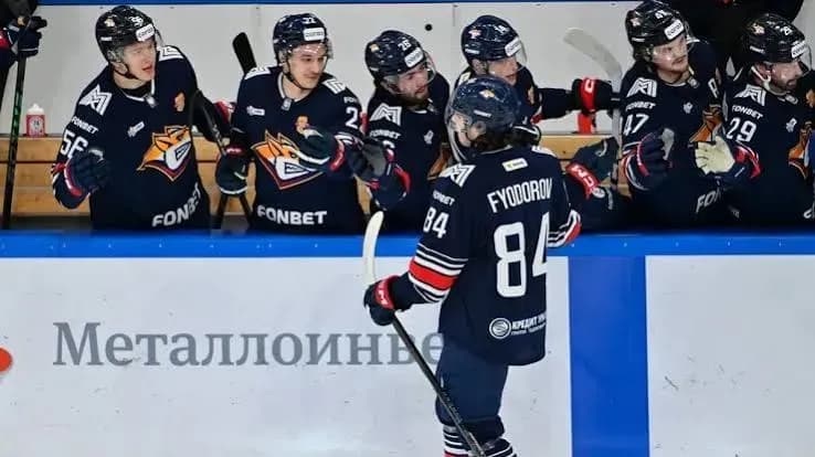 «Металлург» обыграл «Автомобилист» и продлил победную серию «Металлург» обыграл «Автомобилист» и продлил победную серию