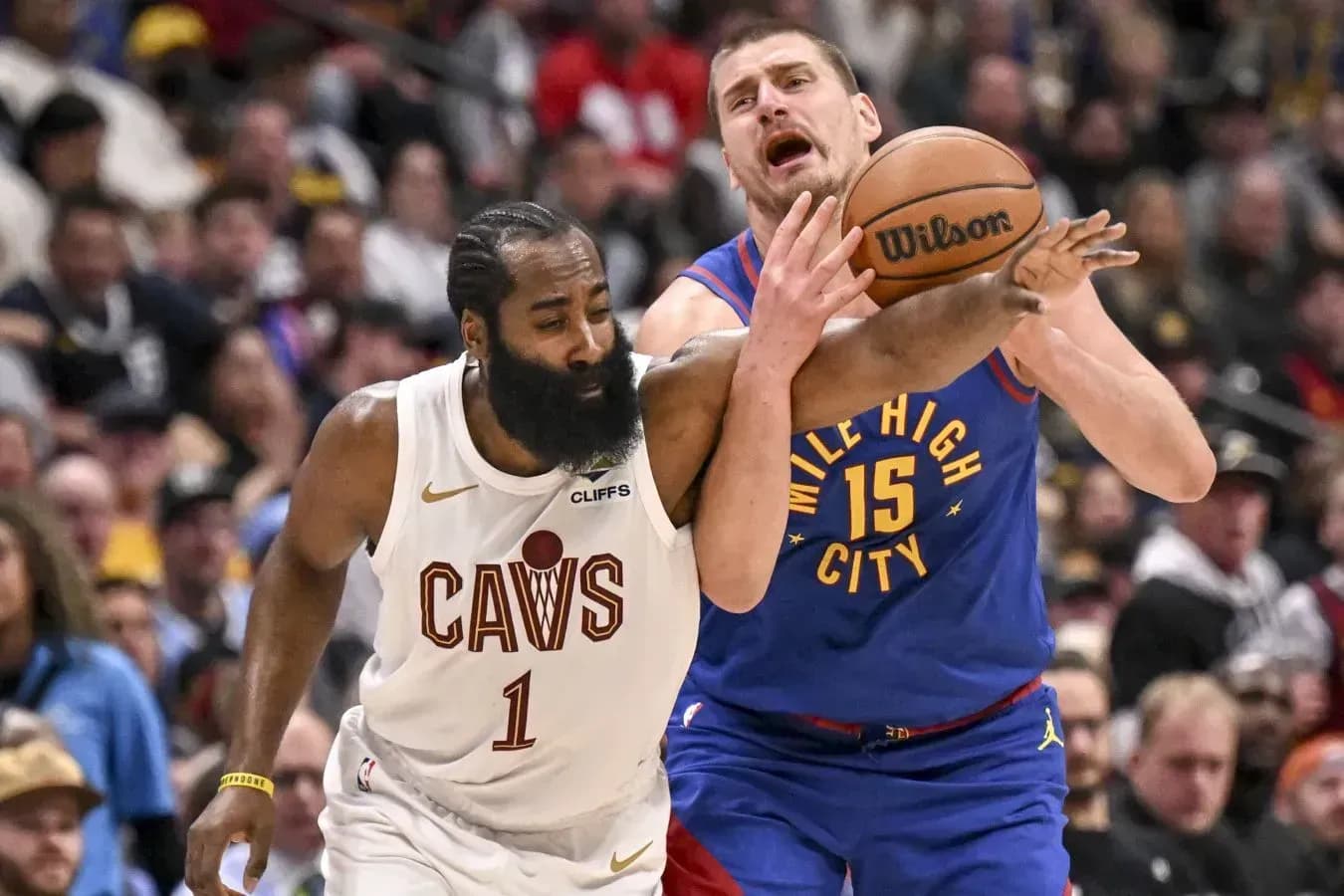 «Кливленд» вырвал победу у «Денвера» в концовке «Кливленд» вырвал победу у «Денвера» в концовке