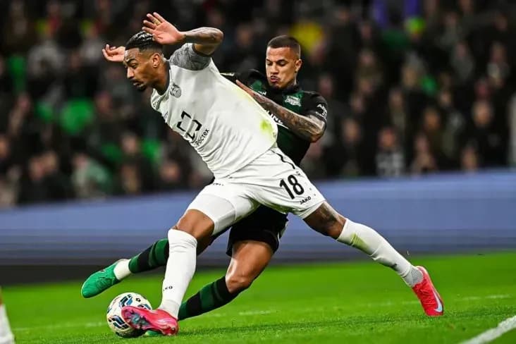 «Краснодар» спасся в матче с «Балтикой», но упустил лидерство в РПЛ «Краснодар» спасся в матче с «Балтикой», но упустил лидерство в РПЛ