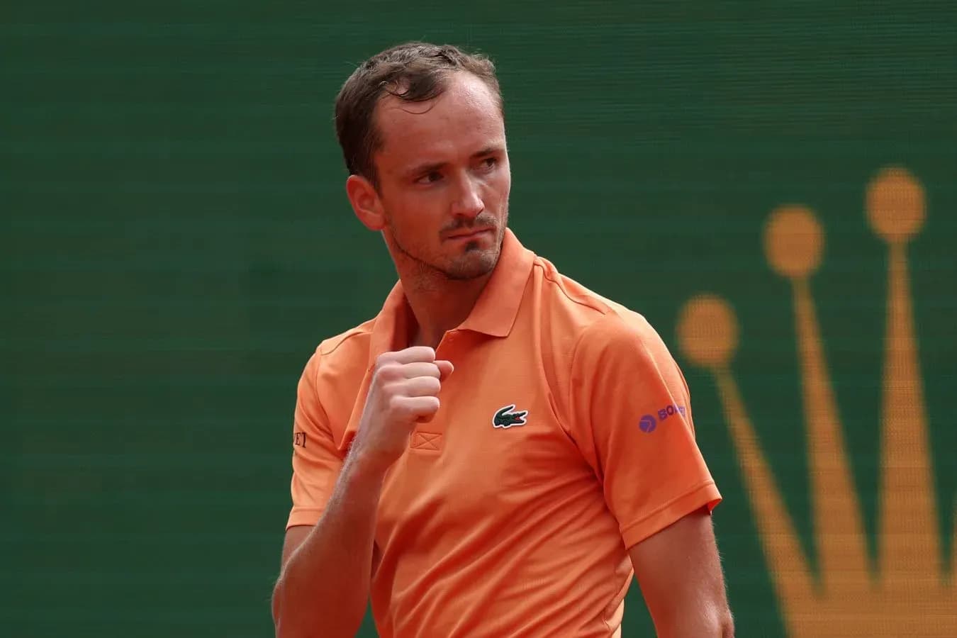 Медведев вышел в третий круг турнира в Мадриде Медведев вышел в третий круг турнира в Мадриде