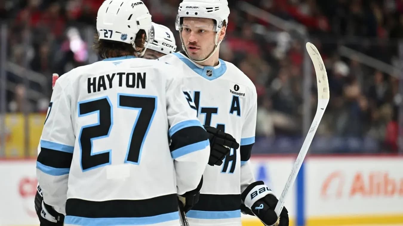 Гол Сергачёва помог «Юте» обыграть «Вашингтон» Гол Сергачёва помог «Юте» обыграть «Вашингтон»