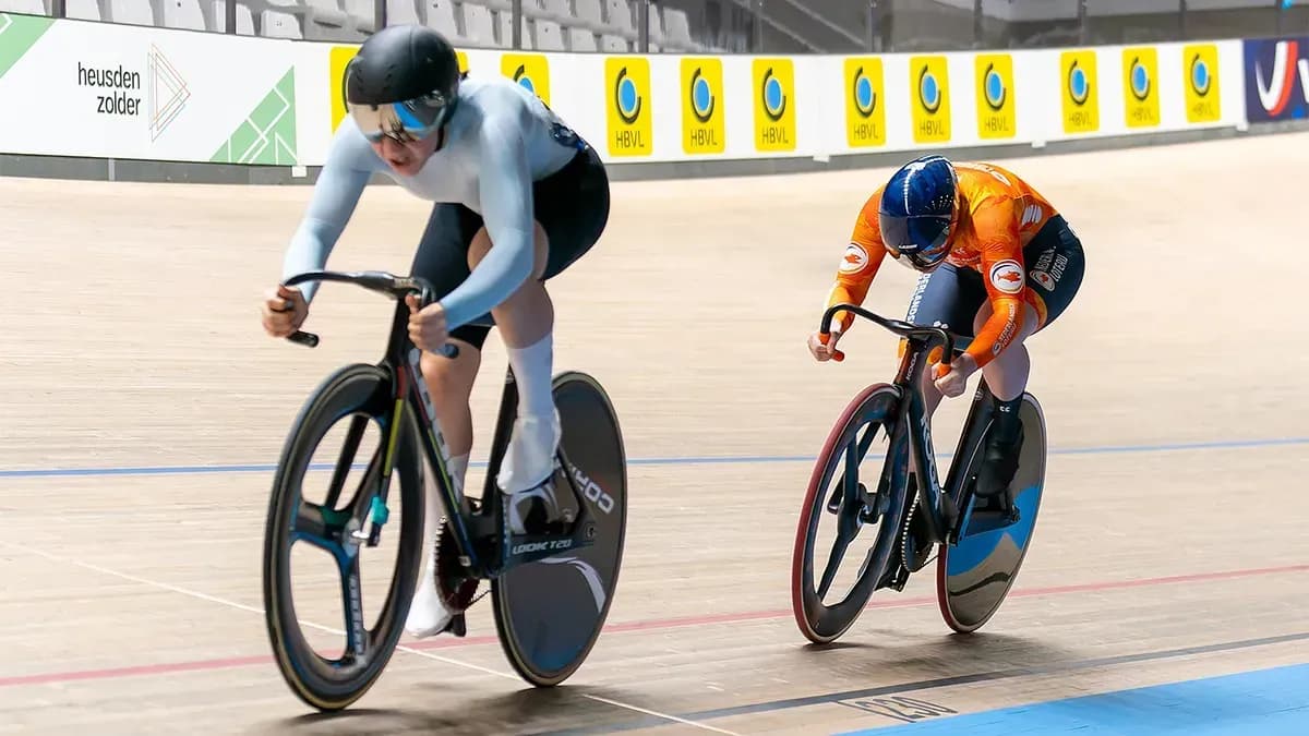 Бурлакова завоевала бронзу на чемпионате Европы по велотреку Бурлакова завоевала бронзу на чемпионате Европы по велотреку