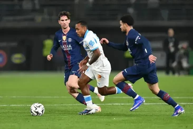 ПСЖ обыграл «Марсель» в матче за Суперкубок Франции ПСЖ обыграл «Марсель» в матче за Суперкубок Франции