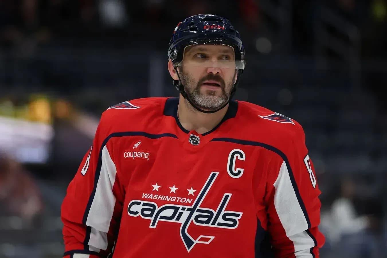 «Вашингтон» проиграл «Монреалю», несмотря на дубль Овечкина «Вашингтон» проиграл «Монреалю», несмотря на дубль Овечкина