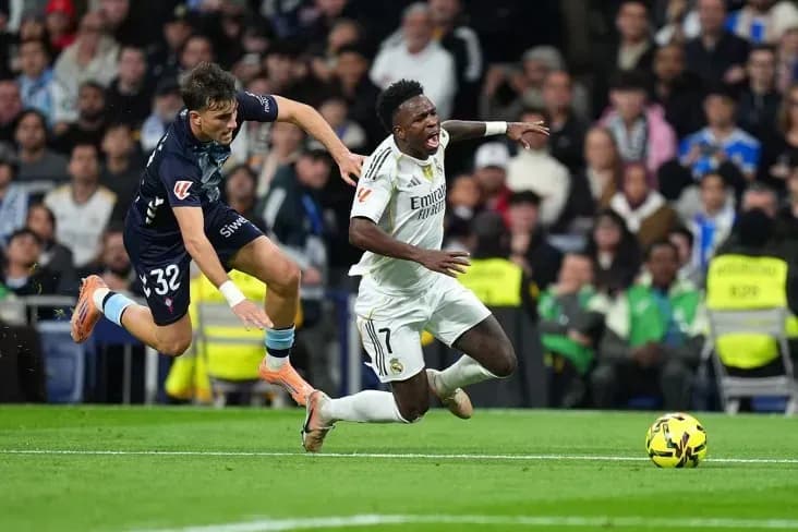 «Реал» проиграл «Сельте» в матче с двумя удалениями