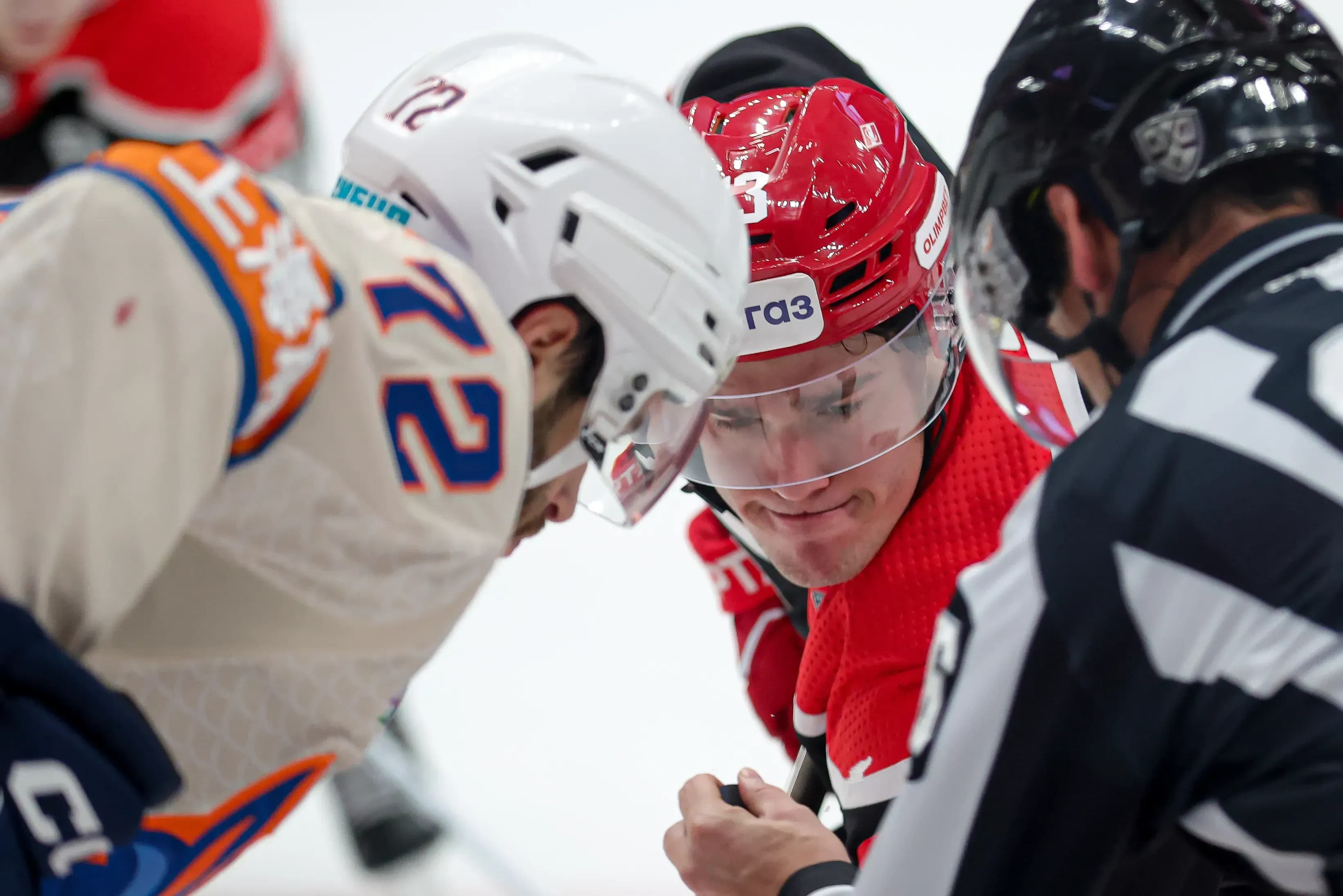 «Спартак» обыграл «Шанхайских Драконов» в КХЛ «Спартак» обыграл «Шанхайских Драконов» в КХЛ