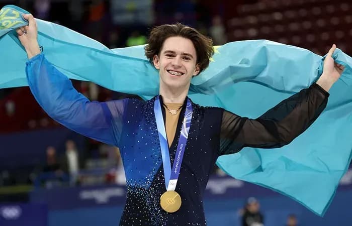 Фигурист Шайдоров завоевал золото Олимпиады, Гуменник не дотянул до пьедестала Фигурист Шайдоров завоевал золото Олимпиады, Гуменник не дотянул до пьедестала